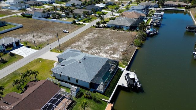 3327 NW 2nd ST, Cape Coral, FL 33993