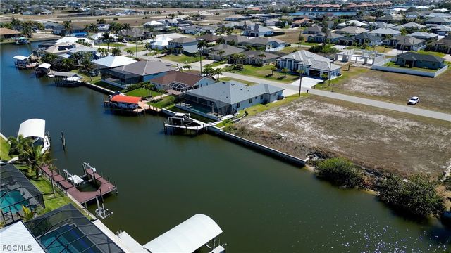 3327 NW 2nd ST, Cape Coral, FL 33993