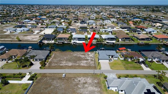 3327 NW 2nd ST, Cape Coral, FL 33993