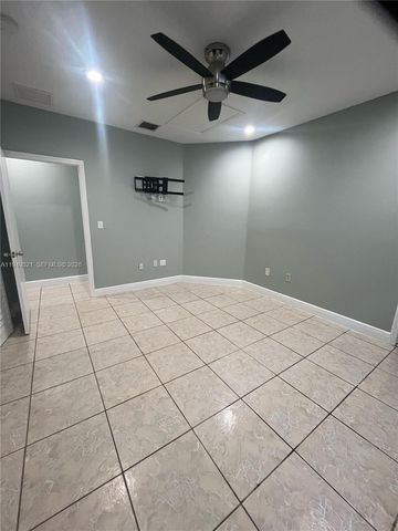 603 NW 97th St 603, Miami, FL 33150