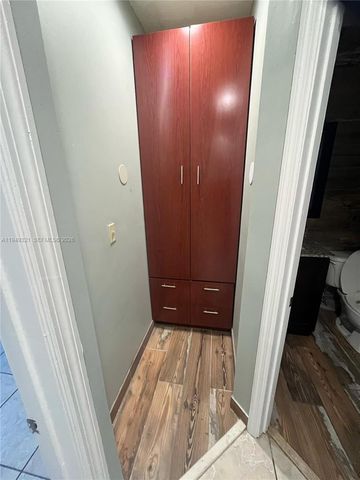 603 NW 97th St 603, Miami, FL 33150