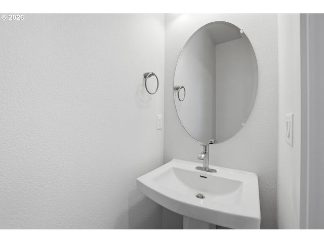 3703 Sw 40TH St, Gresham, OR 97080