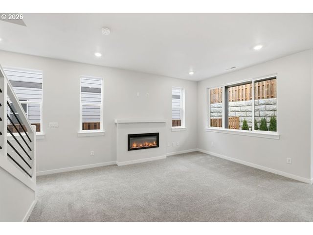 3703 Sw 40TH St, Gresham, OR 97080