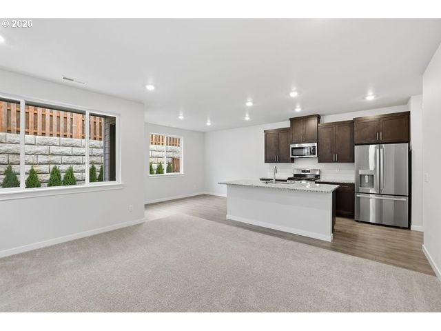 3703 Sw 40TH St, Gresham, OR 97080