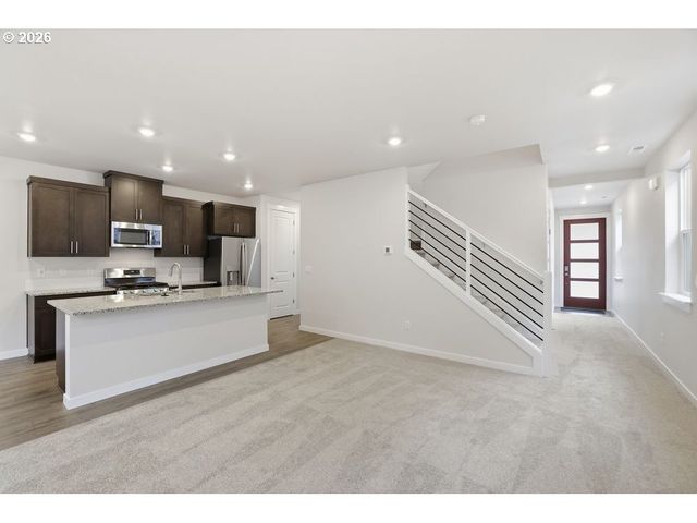 3703 Sw 40TH St, Gresham, OR 97080