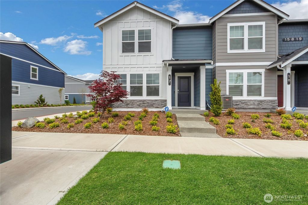 15819 Elm Street E #17, Sumner, WA 98390