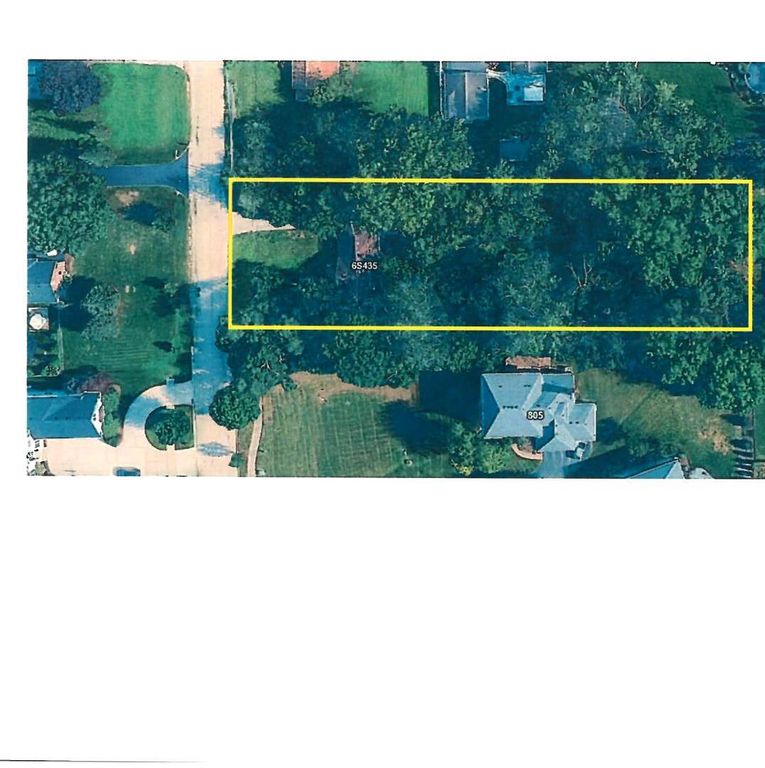 6S435 S Richmond Avenue, Westmont, IL 60559