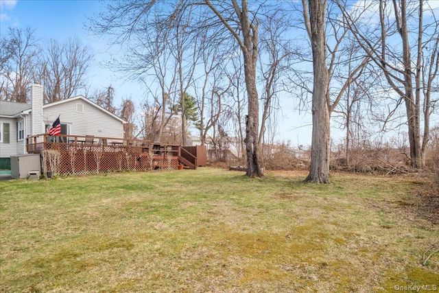 2672 Loretta Street, Yorktown Heights, NY 10598