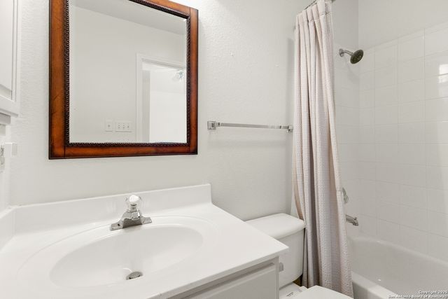 116 Seth Raynor, New Braunfels, TX 78130