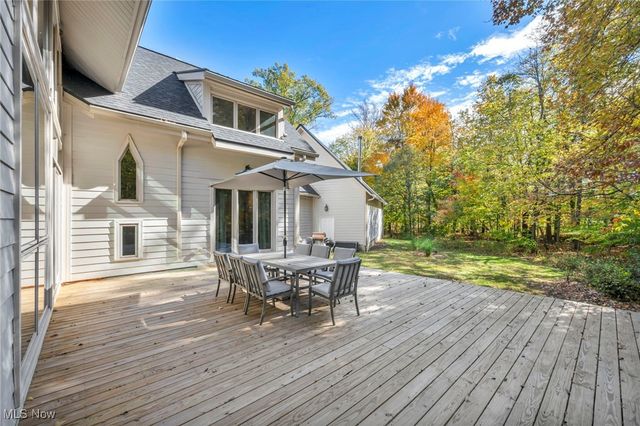 7184 Neff Road, Valley City, OH 44280