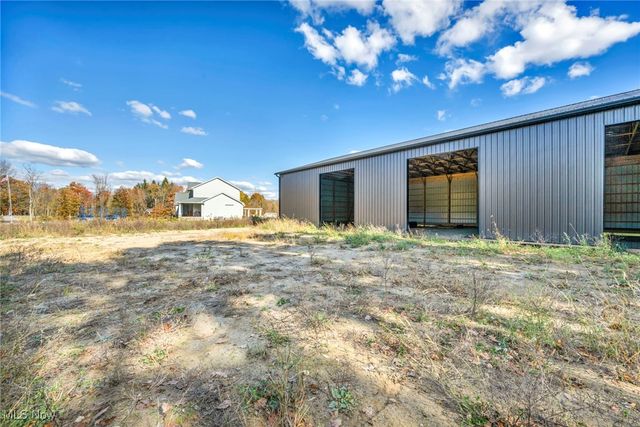 7184 Neff Road, Valley City, OH 44280