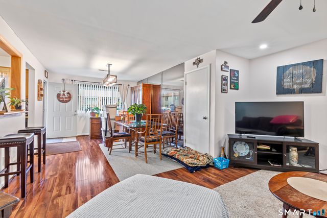 140 Thompson Street 18D, East Haven, CT 06513