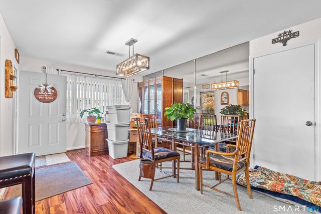 140 Thompson Street 18D, East Haven, CT 06513