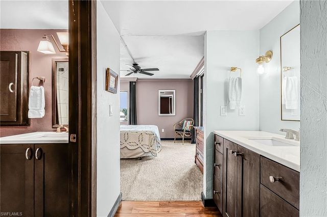 4586 Trawler CT 404, Fort Myers, FL 33919