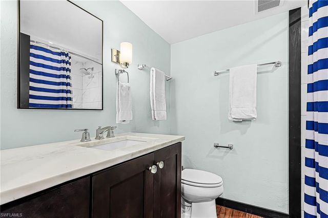 4586 Trawler CT 404, Fort Myers, FL 33919