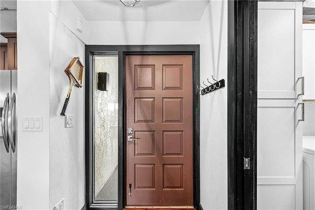 4586 Trawler CT 404, Fort Myers, FL 33919