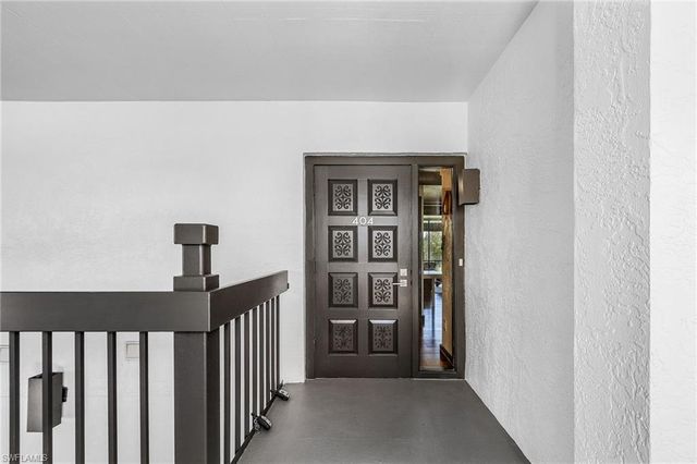 4586 Trawler CT 404, Fort Myers, FL 33919