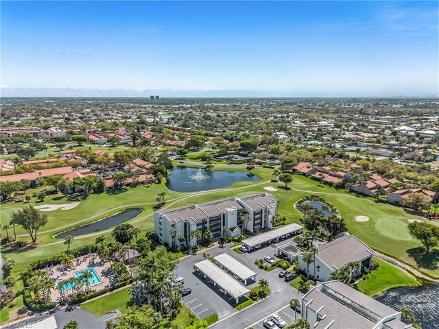 4586 Trawler CT 404, Fort Myers, FL 33919