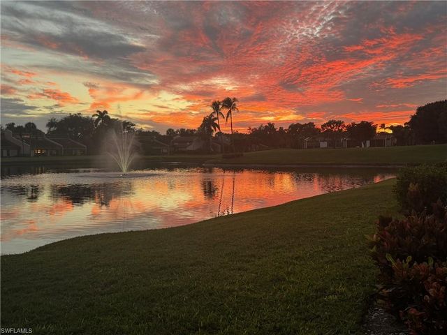 4586 Trawler CT 404, Fort Myers, FL 33919