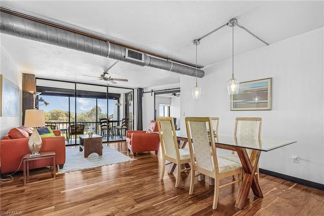 4586 Trawler CT 404, Fort Myers, FL 33919