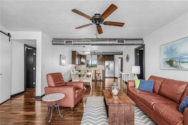 4586 Trawler CT 404, Fort Myers, FL 33919