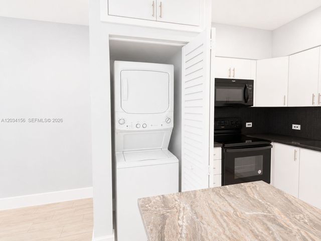 7135 SW 21st Street 1, Miami, FL 33155