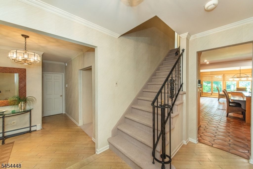 2 Midvale Ave, West Caldwell Twp., NJ 07006 — photo 4