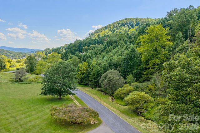 0 NO 911 ADDRESS ASSIGNED Mountain Park Drive 4, Mars Hill, NC 28754