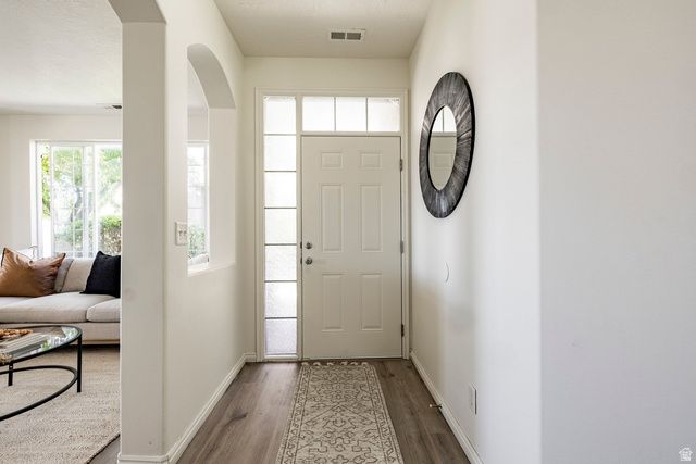214 N BIRMINGHAM LN, North Salt Lake, UT 84054