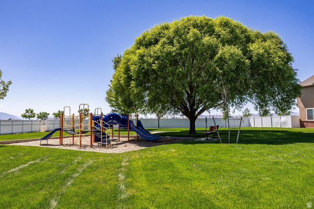 214 N BIRMINGHAM LN, North Salt Lake, UT 84054