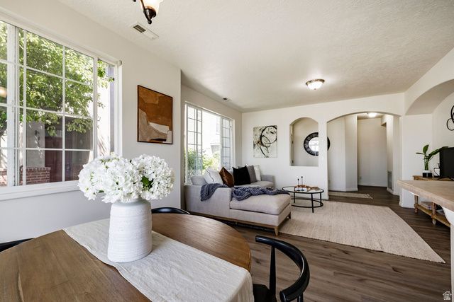 214 N BIRMINGHAM LN, North Salt Lake, UT 84054