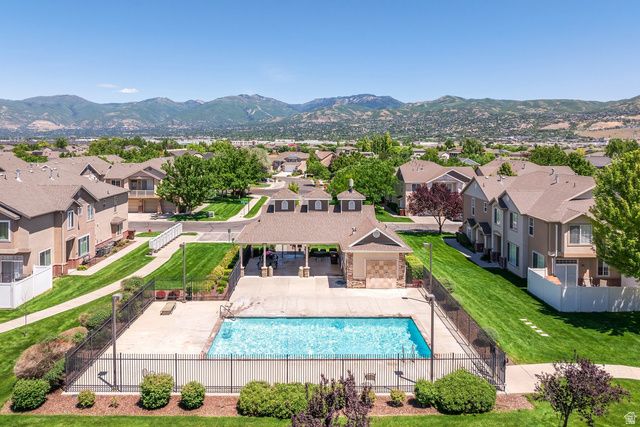 214 N BIRMINGHAM LN, North Salt Lake, UT 84054