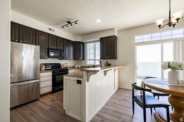 214 N BIRMINGHAM LN, North Salt Lake, UT 84054
