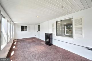 2988 BRADLEY AVE, Dallastown, PA 17313
