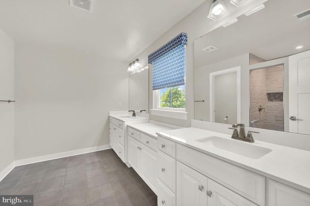 610 SPRING HOLLOW DR, Middletown, DE 19709