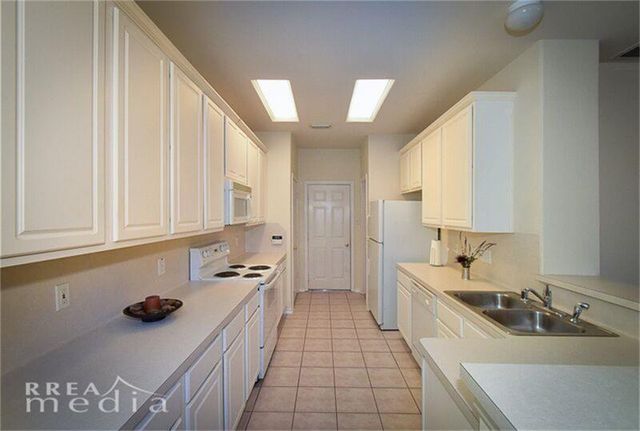 2923 Loganberry Park Lane, Houston, TX 77014