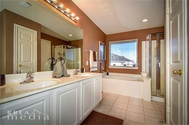 2923 Loganberry Park Lane, Houston, TX 77014