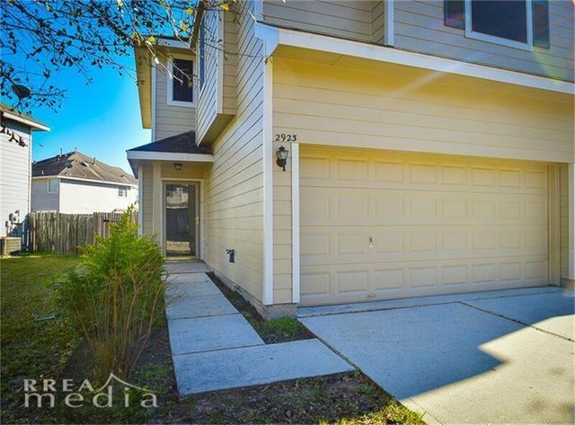 2923 Loganberry Park Lane, Houston, TX 77014