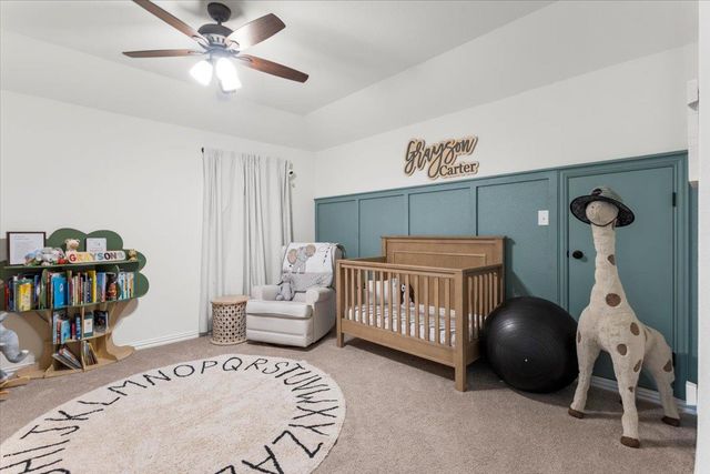 6401 Golden Bough LN, Pflugerville, TX 78660