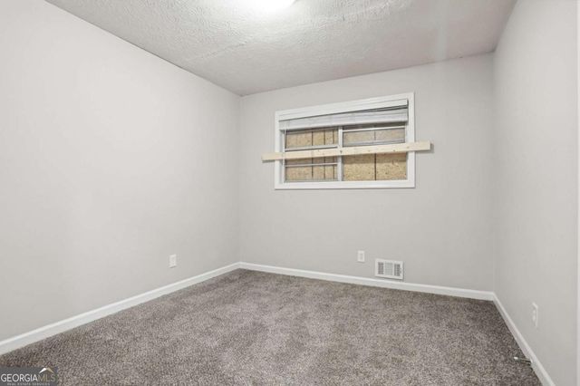 2370 Tiffany Circle, Decatur, GA 30035