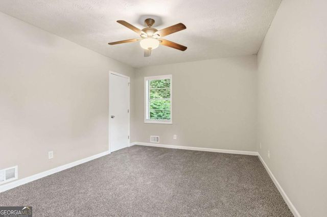 2370 Tiffany Circle, Decatur, GA 30035