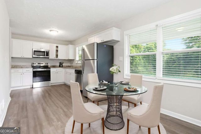 2370 Tiffany Circle, Decatur, GA 30035