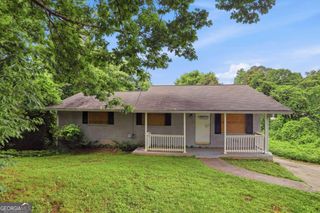 2370 Tiffany Circle, Decatur, GA 30035