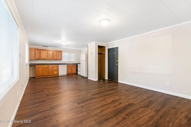 411 S Olive Ave, 1, Sandpoint, ID 83864