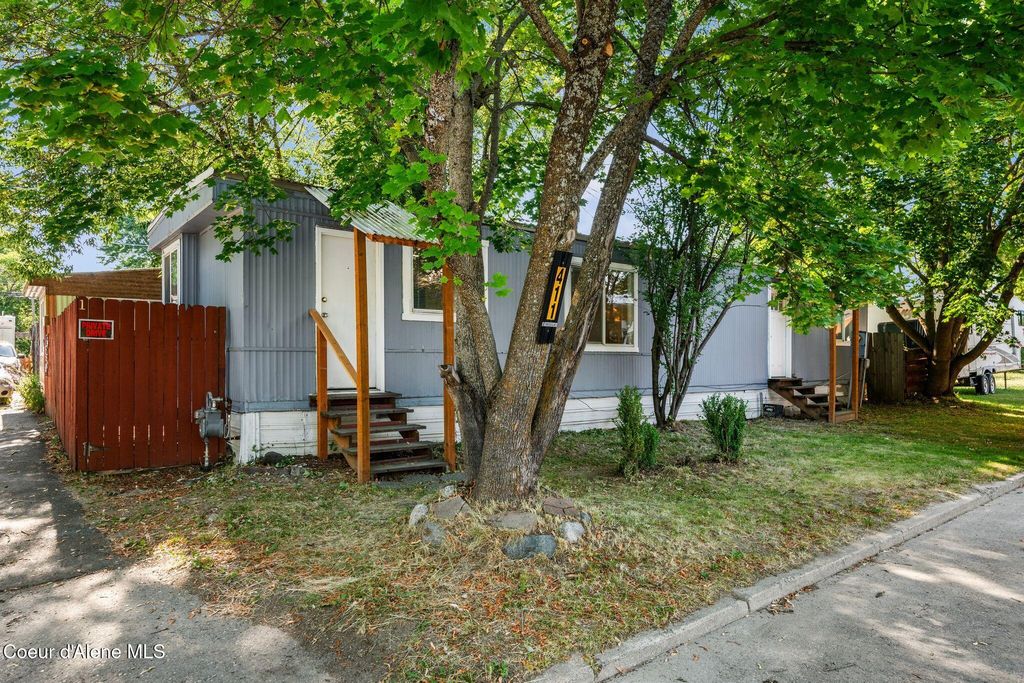 411 S Olive Ave, 1, Sandpoint, ID 83864