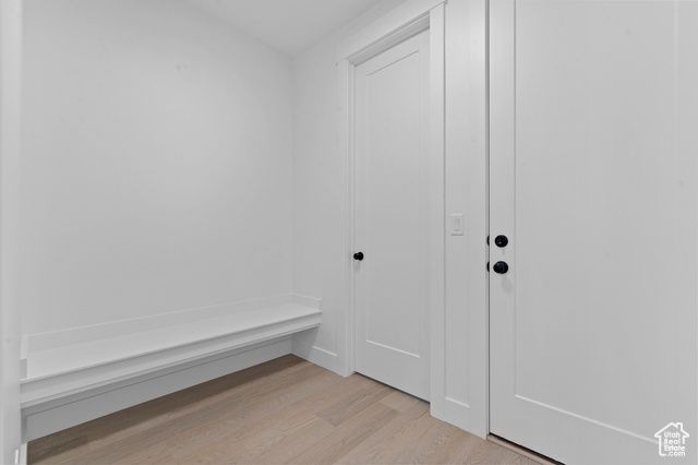 3186 W 2600 N, Clinton, UT 84015