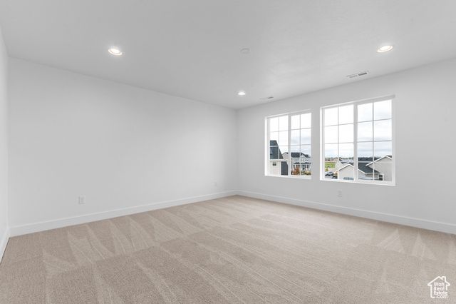 3186 W 2600 N, Clinton, UT 84015