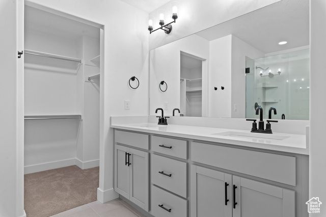 3186 W 2600 N, Clinton, UT 84015