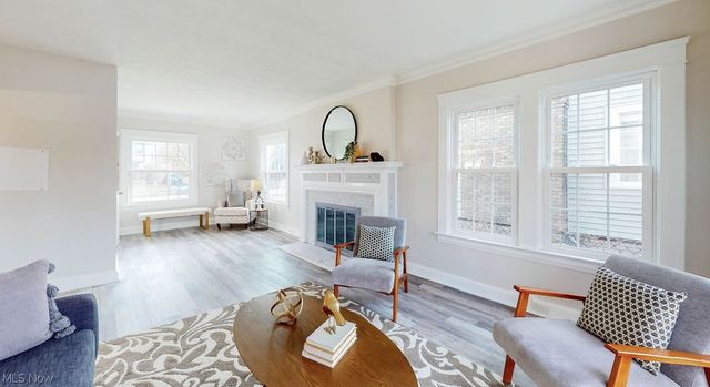 1686 Lee Road, Cleveland Heights, OH 44118