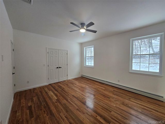 490 State Route 211, Cuddebackville, NY 12729